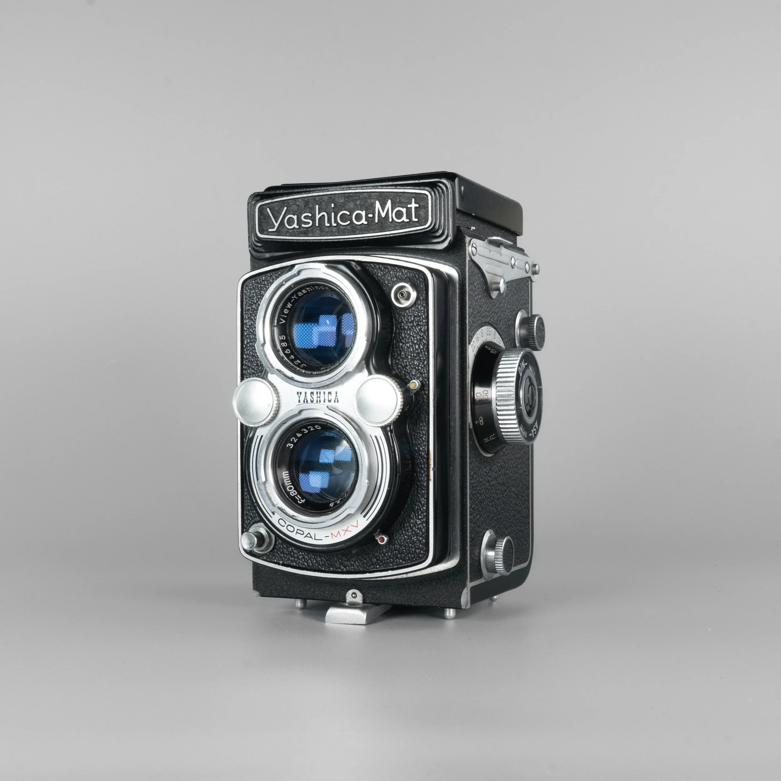 Yashica-Mat — LensFayre